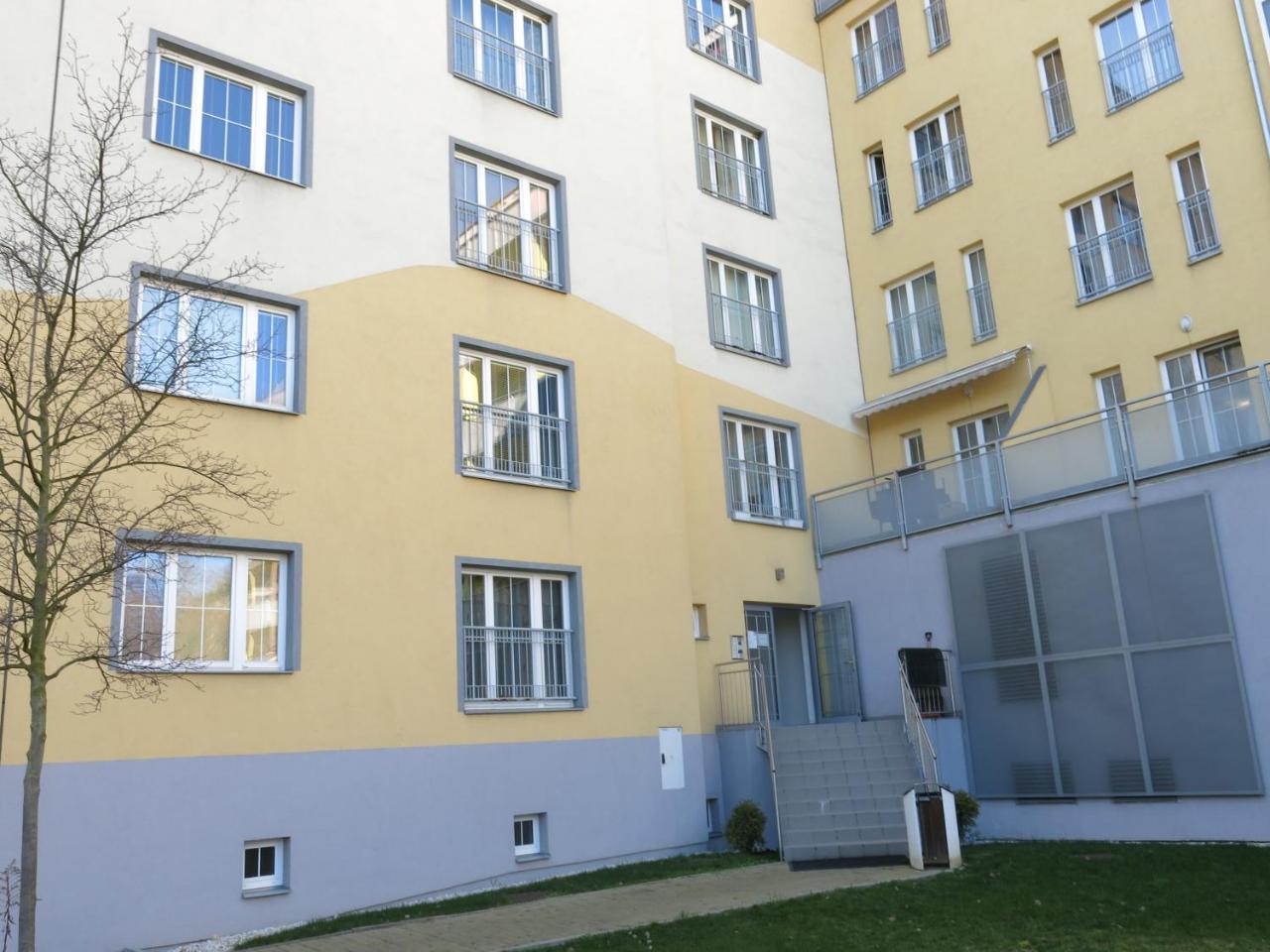 Apartment Fox Karlsbad Buitenkant foto